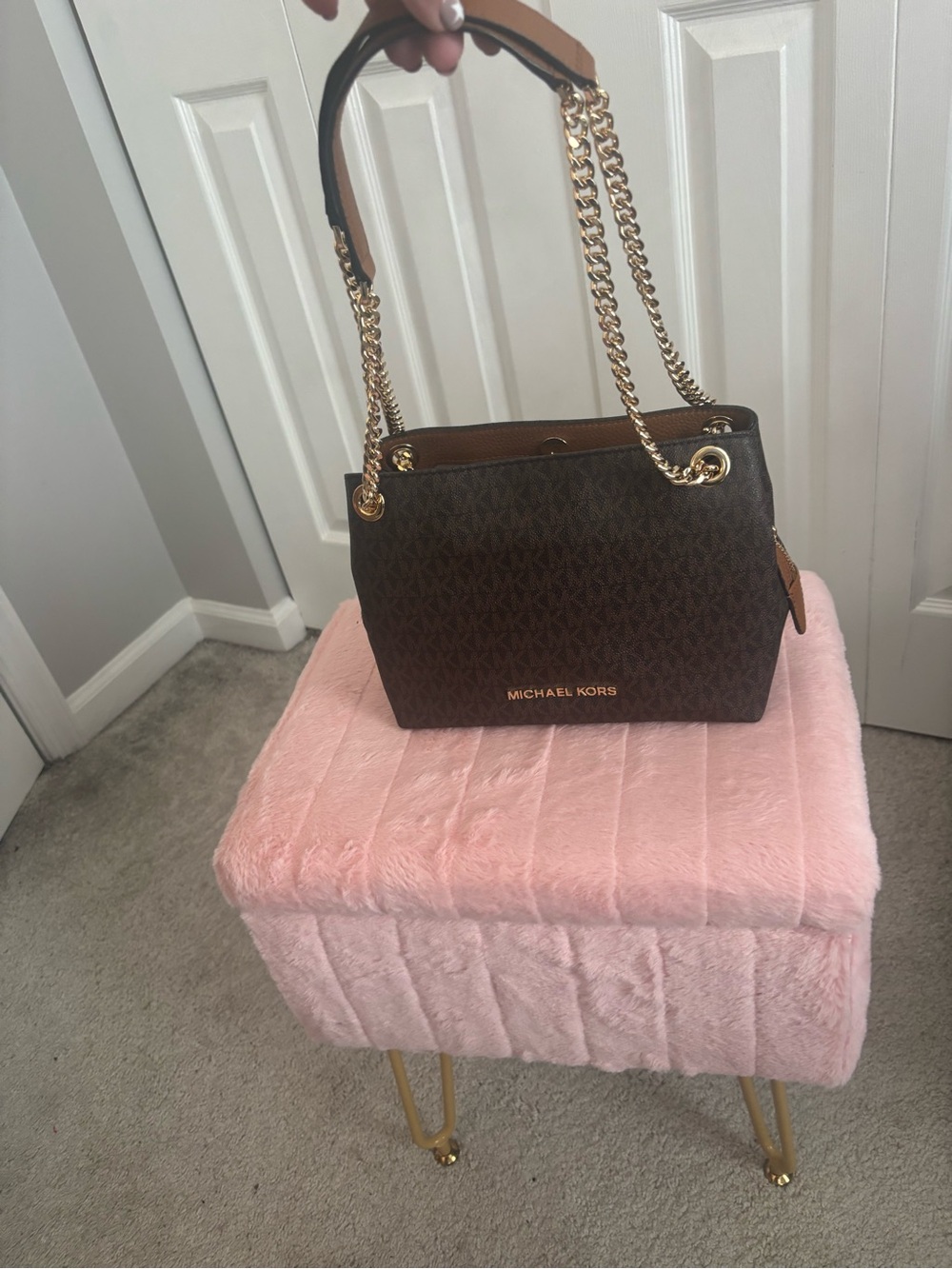 Michael Kors Brown Logo Chain-Handle Shoulder Bag - Picture 2 of 4